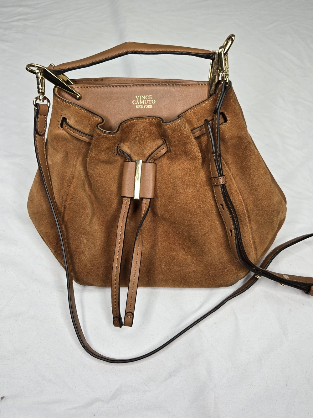 Vince Camuto Caramel Suede Leather Bucket Bag Crossbody Drawstring Gold Hardware - Picture 2 of 13